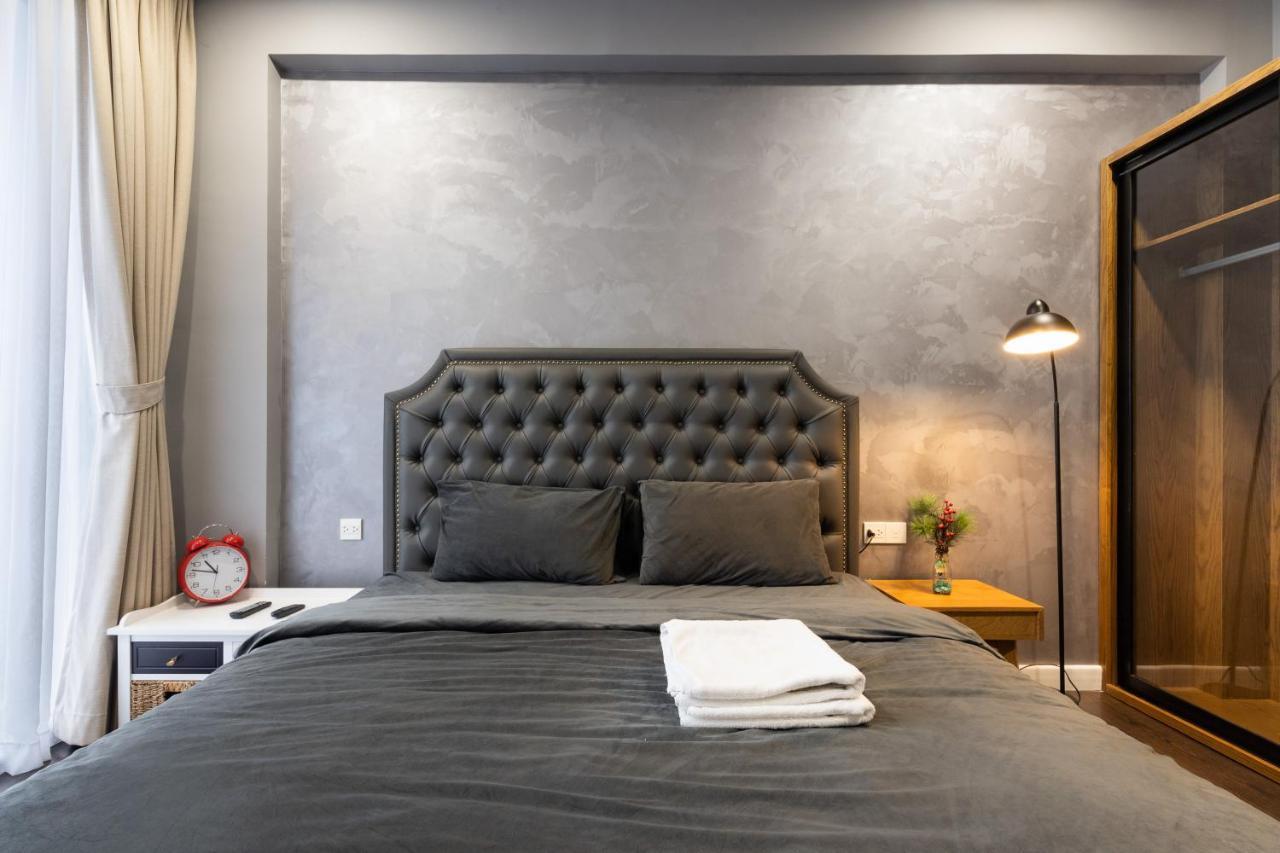 Oui! Oui! Saigon Apartment - Rivergate Residence Ho Chi Minh City Bagian luar foto