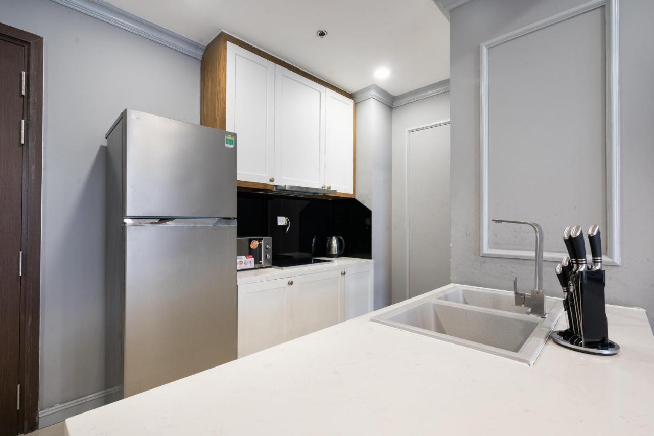 Oui! Oui! Saigon Apartment - Rivergate Residence Ho Chi Minh City Bagian luar foto